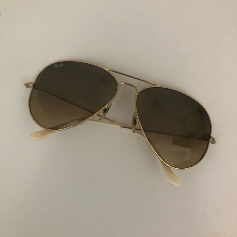 Ray-Ban Aviators - Picture 2 of 3